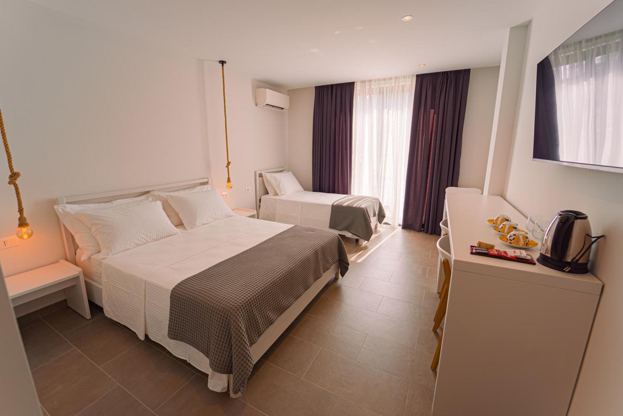 Hotel Vila 19 เดอร์มี ภายนอก รูปภาพ